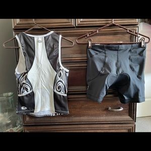 SUGOi Triathlon tank and shorts